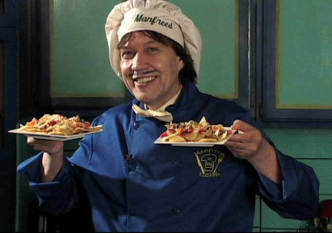 Manfreed demonstrates his easy to make homemade Nachos